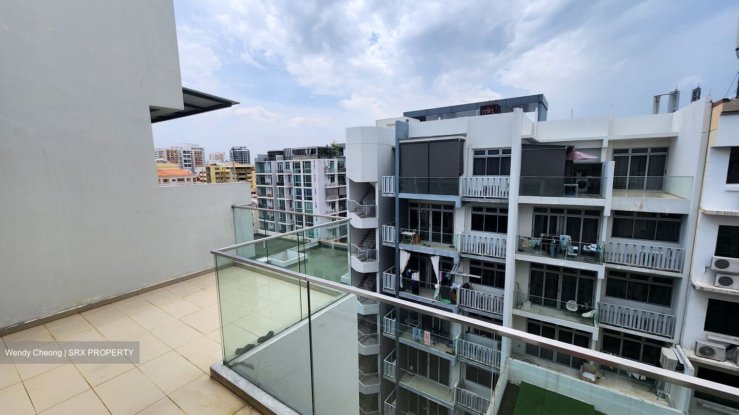 La Fleur (D14), Apartment #437536991